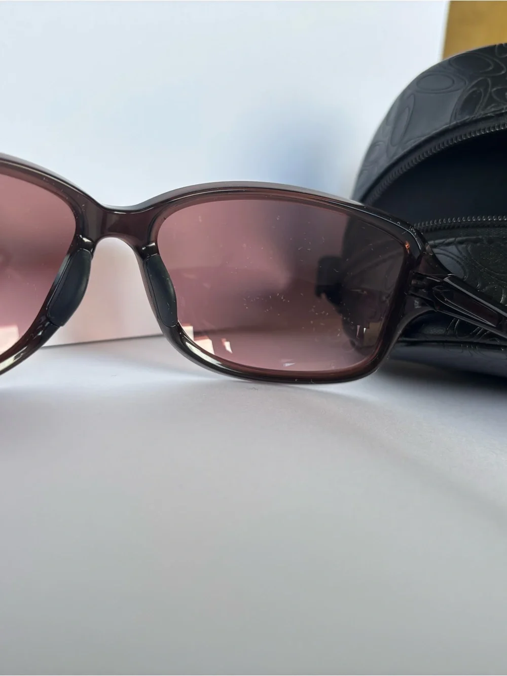 Oakley authentic women